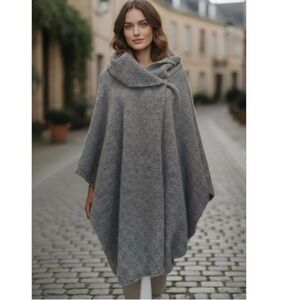 Simply Natural 89% Baby Alpaca Knit Shawl Wrap Cape Longline Made in Peru
